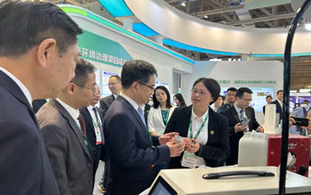 2024MIECF | 福建省领导莅临尊龙凯时展位