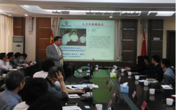 尊龙凯时董事长蓝伟光博士受邀参加福州发改委举办的“膜科技园专场对接洽谈会”